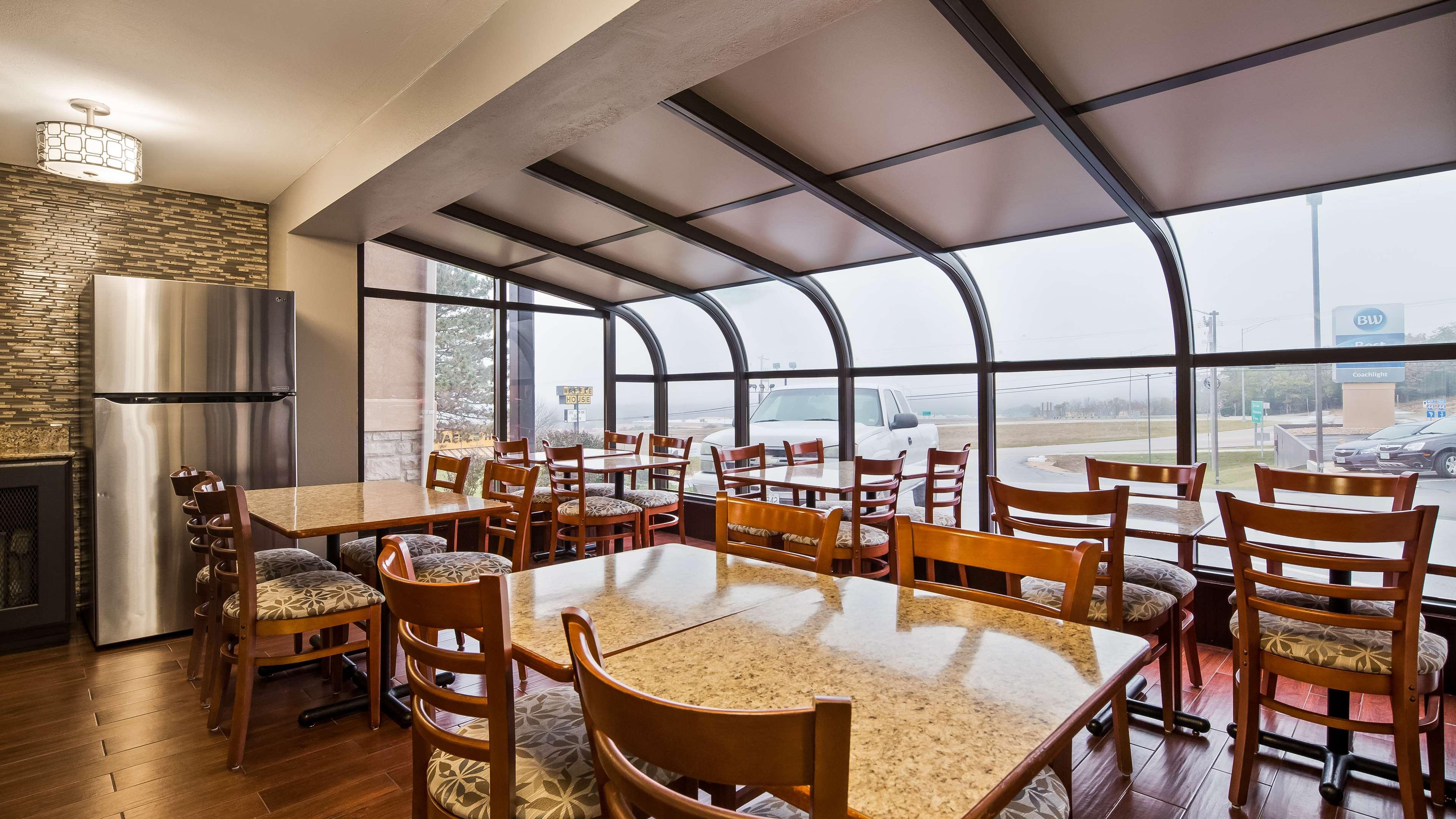Best Western Coachlight Rolla Exterior photo