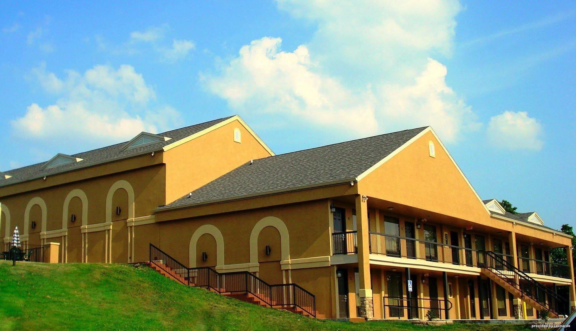 Best Western Coachlight Rolla Exterior photo